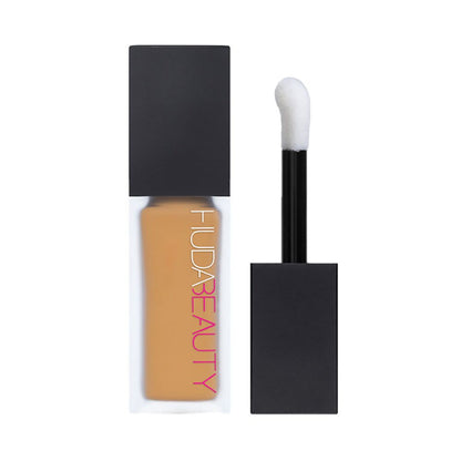 Huda Beauty Faux Filter Concealer - Praline