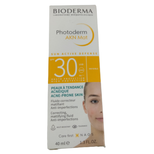 Bioderma Photoderm AKN Mat SPF 30 Matifying Aanti-Blemish Sunscreen