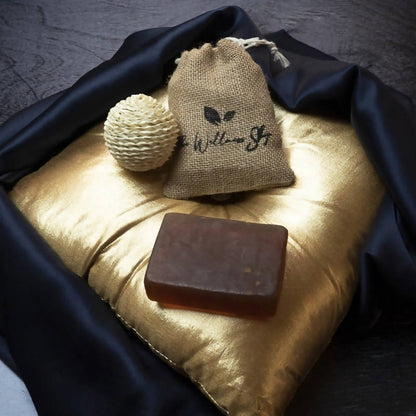 The Wellness Shop Oats And Honey Glow Boost Soap