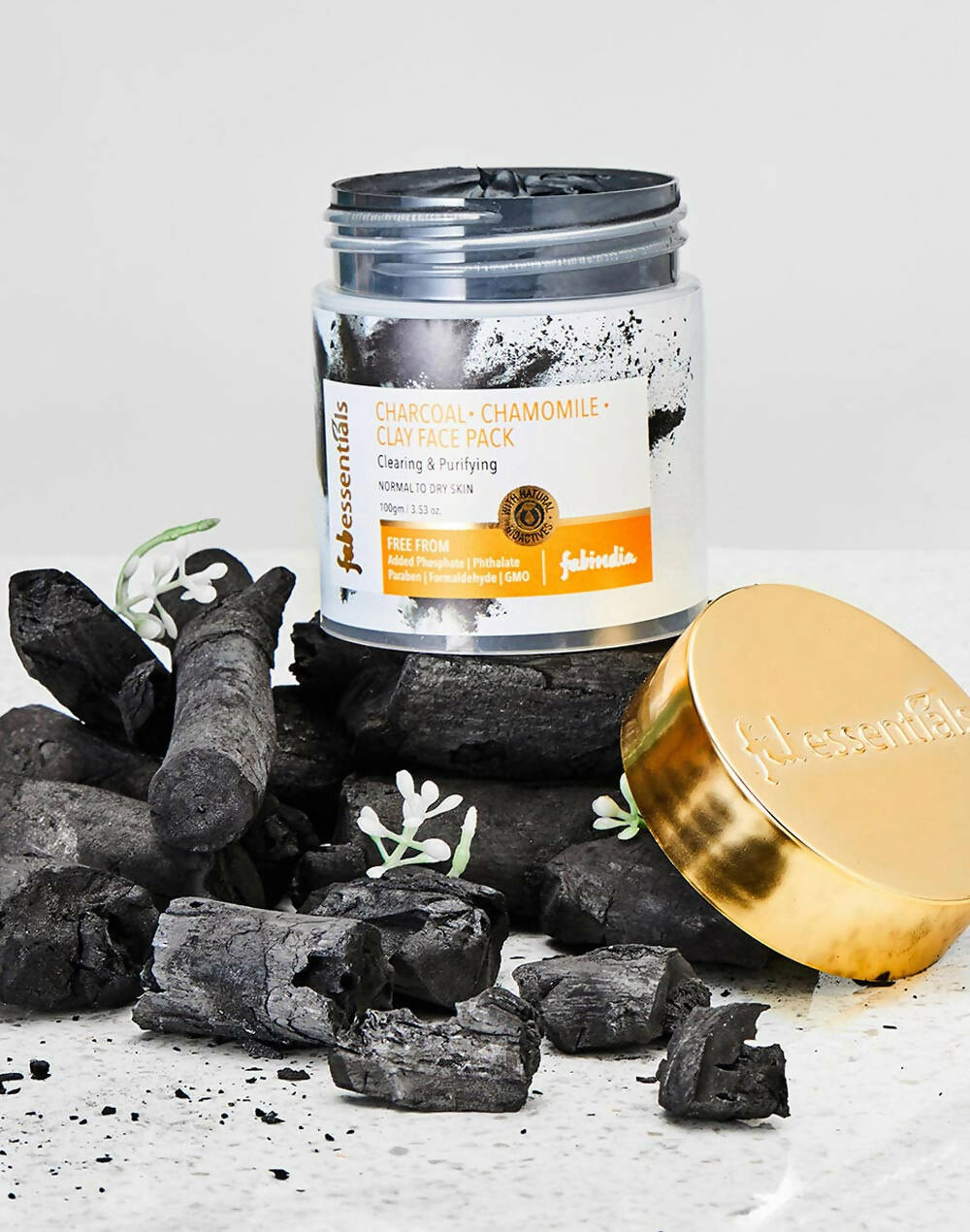 Fabessentials Charcoal Chamomile Clay Face Pack